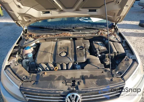 2013 Volkswagen Jetta 2.5L Se z USA, uszkodzony, nr VIN 3VWDP7AJ3DM217989